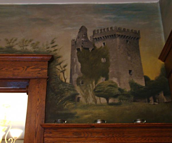 Dining Room - East wall. Right corner detail. 